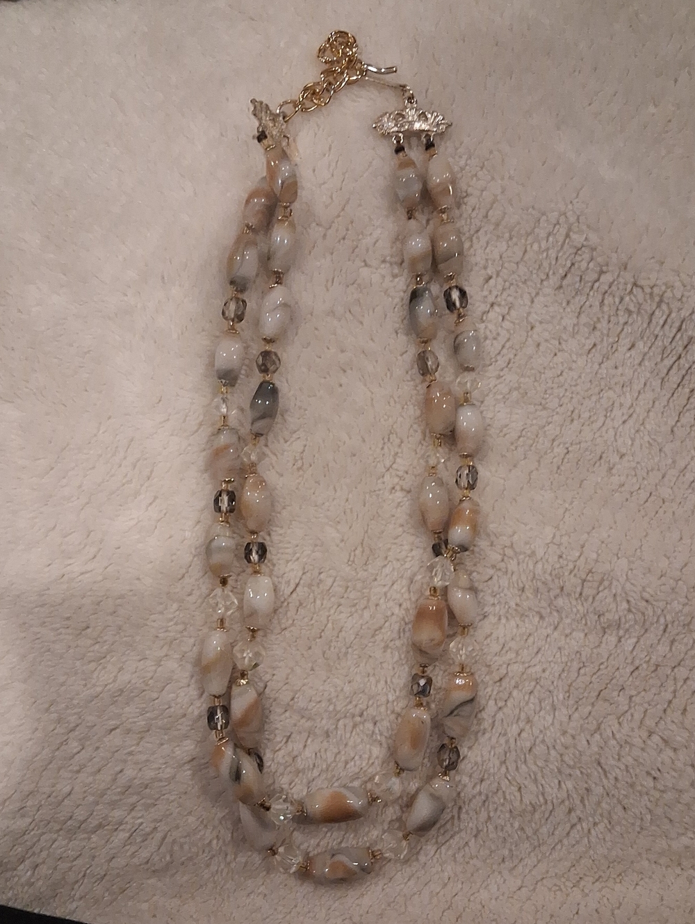 Beautiful Multi Strand Agate Beaded Necklace With Polished Gemstones